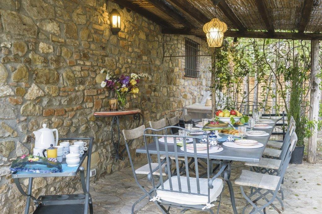Exclusive Villa Parrano - Countryside With Pool Exterior foto